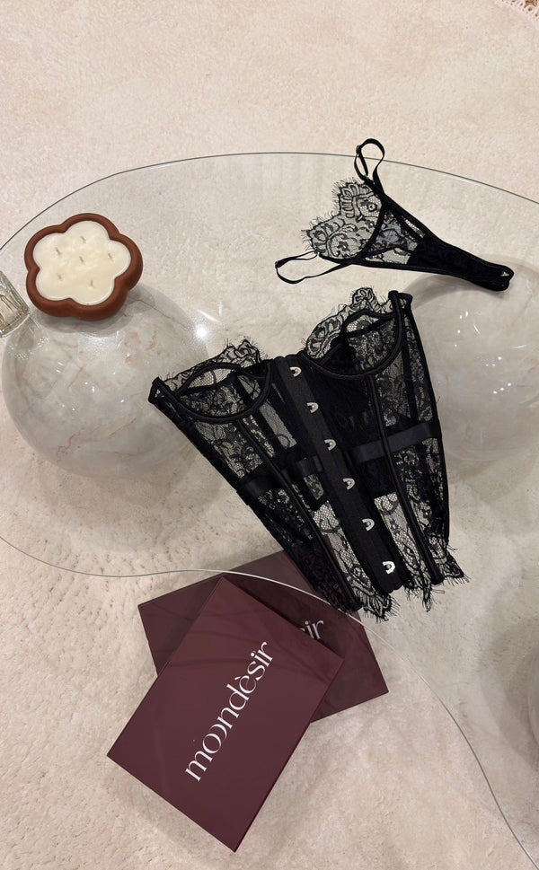 Élodie Lace Corset & Panty Set - alternate view