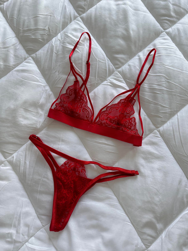 Reddısh Bra Set - The Lilith Noir