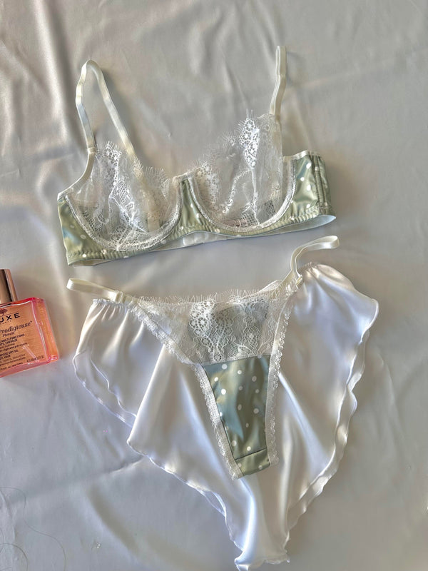 3-Piece Black Lace Bra & Thong Lingerie Set - alternate view