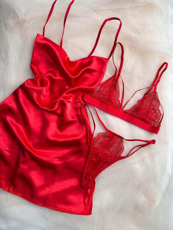 Red Lace Babydoll & Bralette Set - alternate view